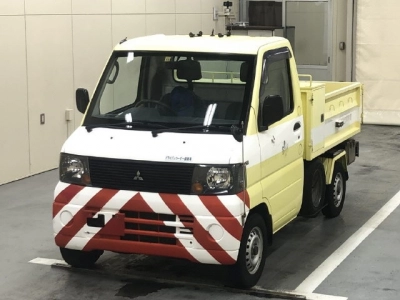 MITSUBISHI MINICAB