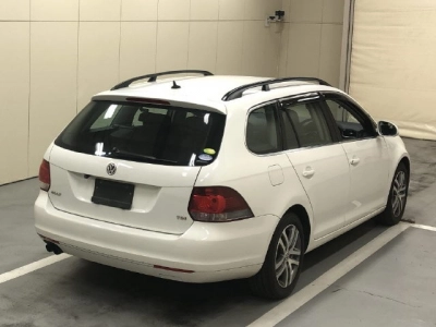 VOLKSWAGEN GOLF VARIANT