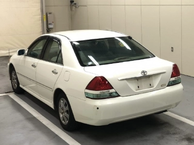 TOYOTA MARK II