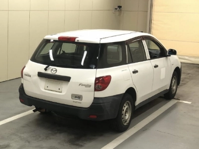 MAZDA FAMILIA