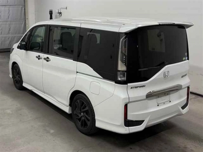 HONDA STEPWGN SPADA