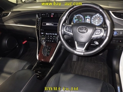 TOYOTA HARRIER HYBRID