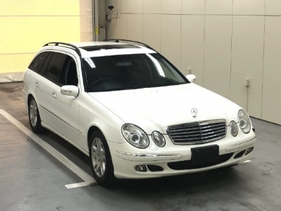 MERCEDES BENZ E CLASS