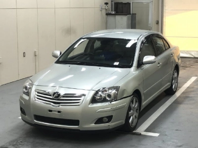 TOYOTA AVENSIS