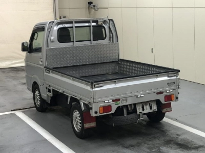 SUZUKI CARRY