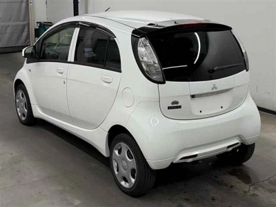 MITSUBISHI I-MIEV