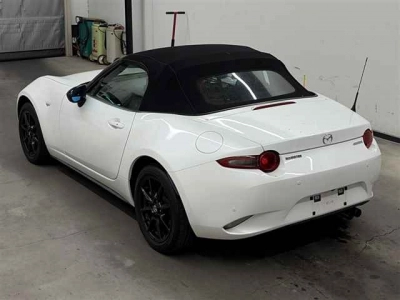 MAZDA ROADSTER