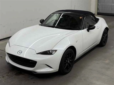 MAZDA ROADSTER