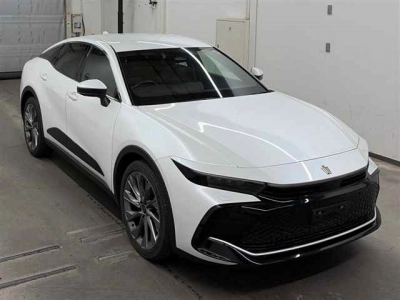 TOYOTA CROWN CROSSOVER