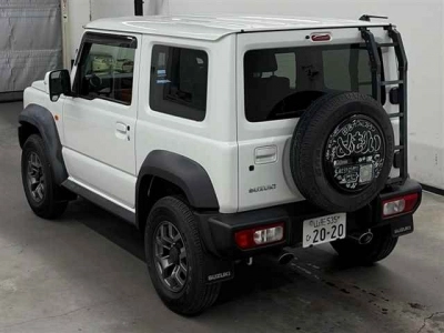 SUZUKI JIMNY SIERRA