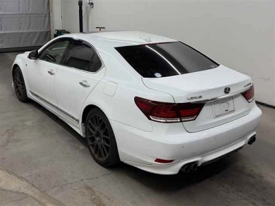 LEXUS LS