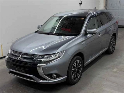 MITSUBISHI OUTLANDER PHEV