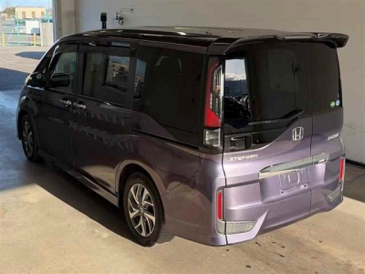 HONDA STEPWGN SPADA