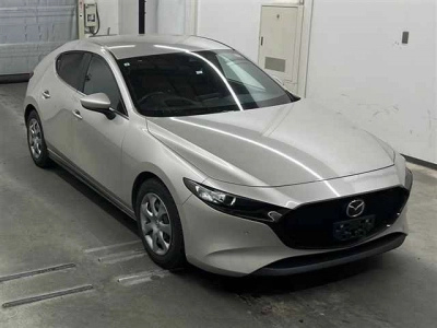 MAZDA MAZDA3