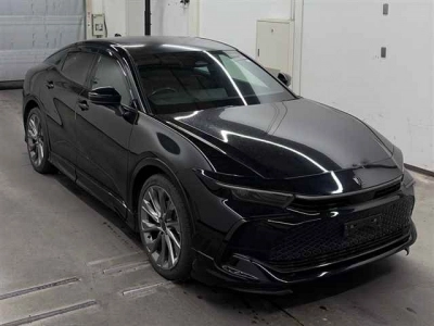 TOYOTA CROWN CROSSOVER