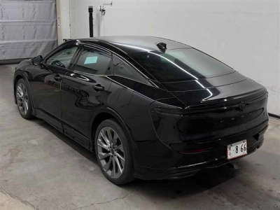 TOYOTA CROWN CROSSOVER