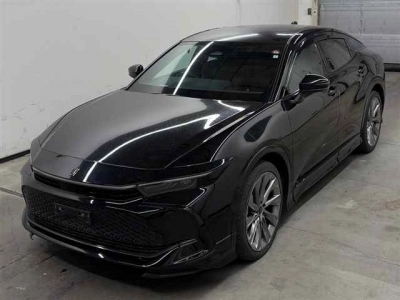 TOYOTA CROWN CROSSOVER