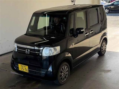 HONDA N BOX CUSTOM