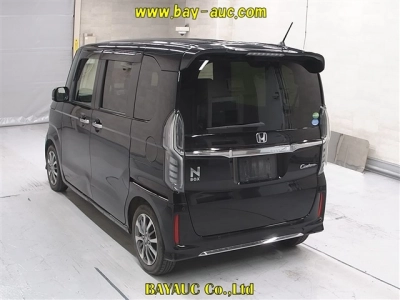 HONDA N BOX CUSTOM