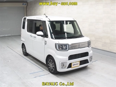 TOYOTA PIXIS MEGA