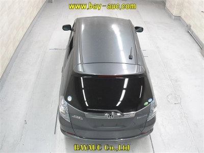 HONDA FIT SHUTTLE HYBRID