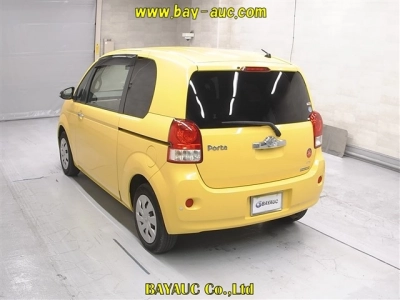 TOYOTA PORTE