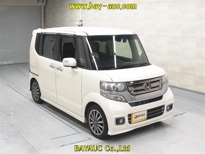 HONDA N BOX CUSTOM