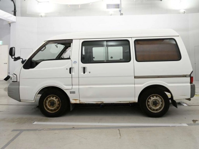 MAZDA BONGO VAN