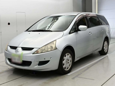 MITSUBISHI GRANDIS
