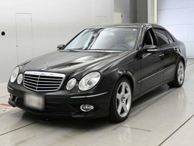 MERCEDES BENZ E CLASS