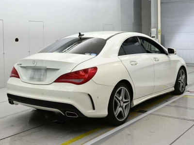MERCEDES BENZ CLA