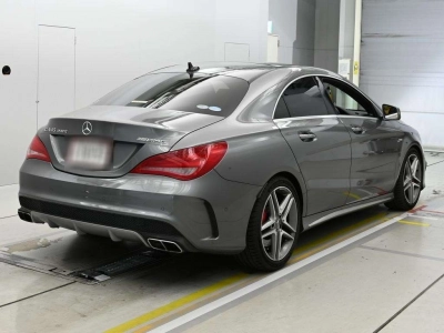 MERCEDES BENZ CLA