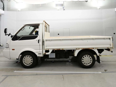 MAZDA BONGO TRUCK