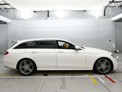 MERCEDES BENZ E CLASS STATION WAGON