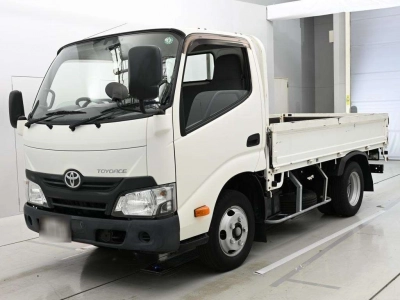 TOYOTA TOYOACE
