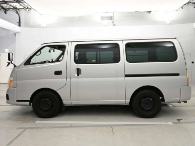 NISSAN CARAVAN
