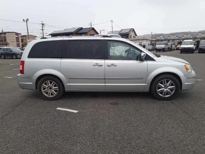 CHRYSLER GRAND VOYAGER