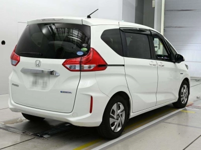 HONDA FREED HYBRID