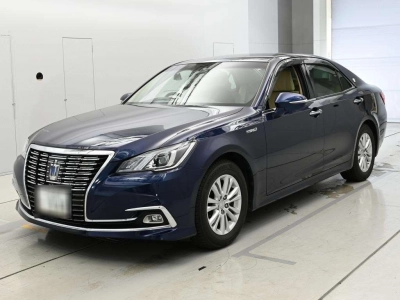TOYOTA CROWN HYBRID