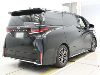 TOYOTA VELLFIRE HYBRID
