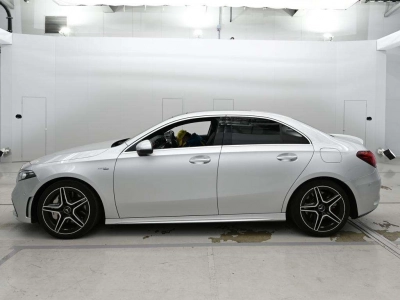 MERCEDES BENZ A CLASS