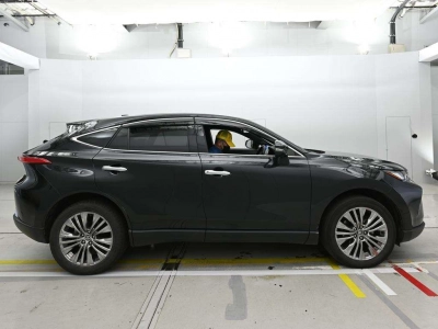 TOYOTA HARRIER HYBRID