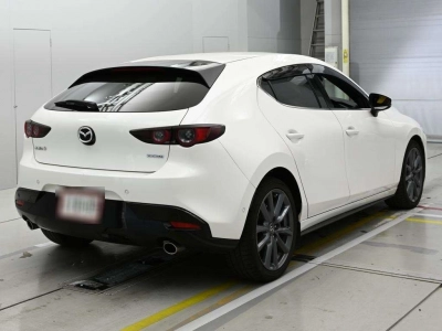 MAZDA MAZDA3 FASTBACK