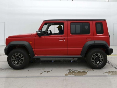 SUZUKI JIMNY NOMADE