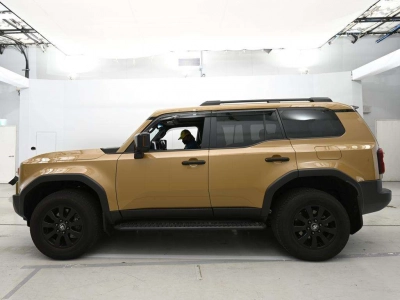 TOYOTA LAND CRUISER 250