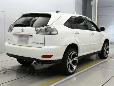 TOYOTA HARRIER HYBRID