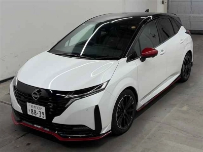 NISSAN AURA