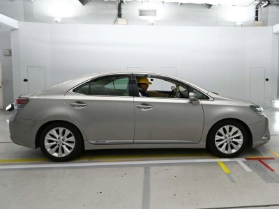 LEXUS HS