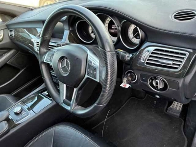 MERCEDES BENZ CLS CLASS