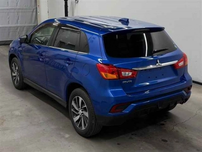 MITSUBISHI RVR